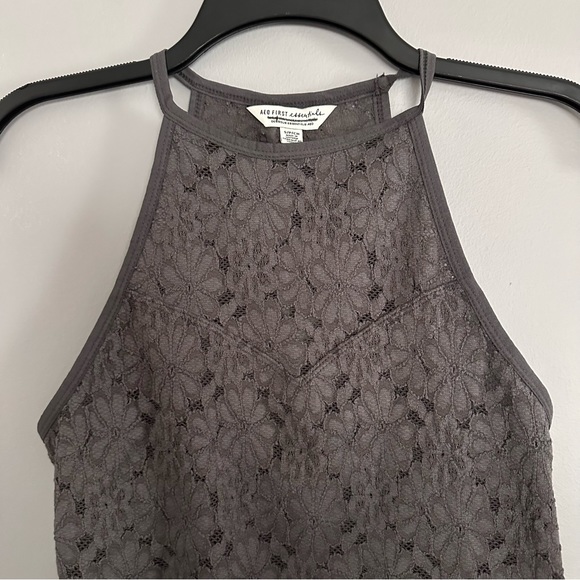 Gray Lace American Eagle Tank Top - Picture 2 of 4